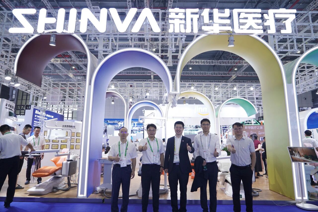 SHINVA Shines at FDI World Dental Congress 2025